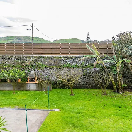 Semesterbostad Santana House