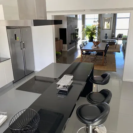 Santana House بيت للعطل *