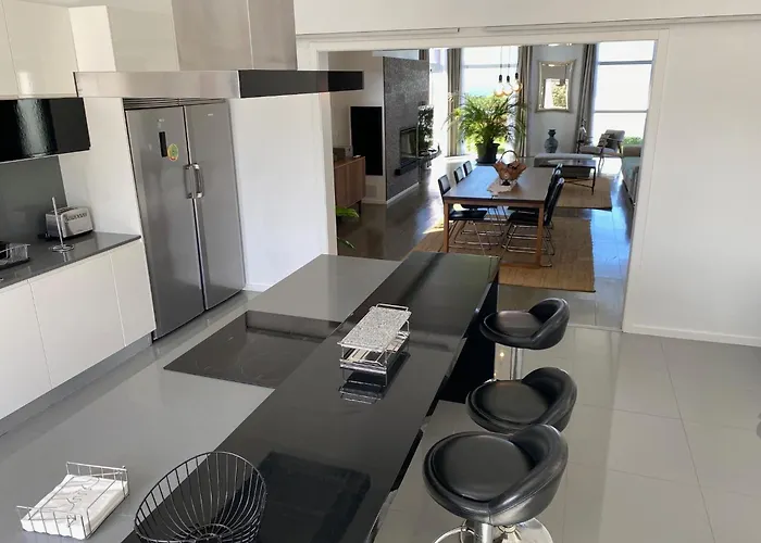 Santana House 度假居 *